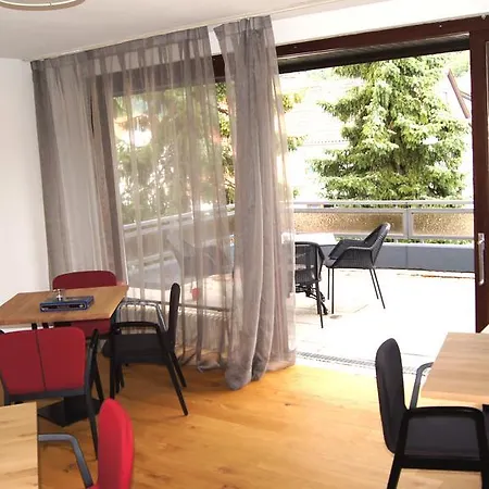 Ξενοδοχείο Restaurant Felderbock 3*